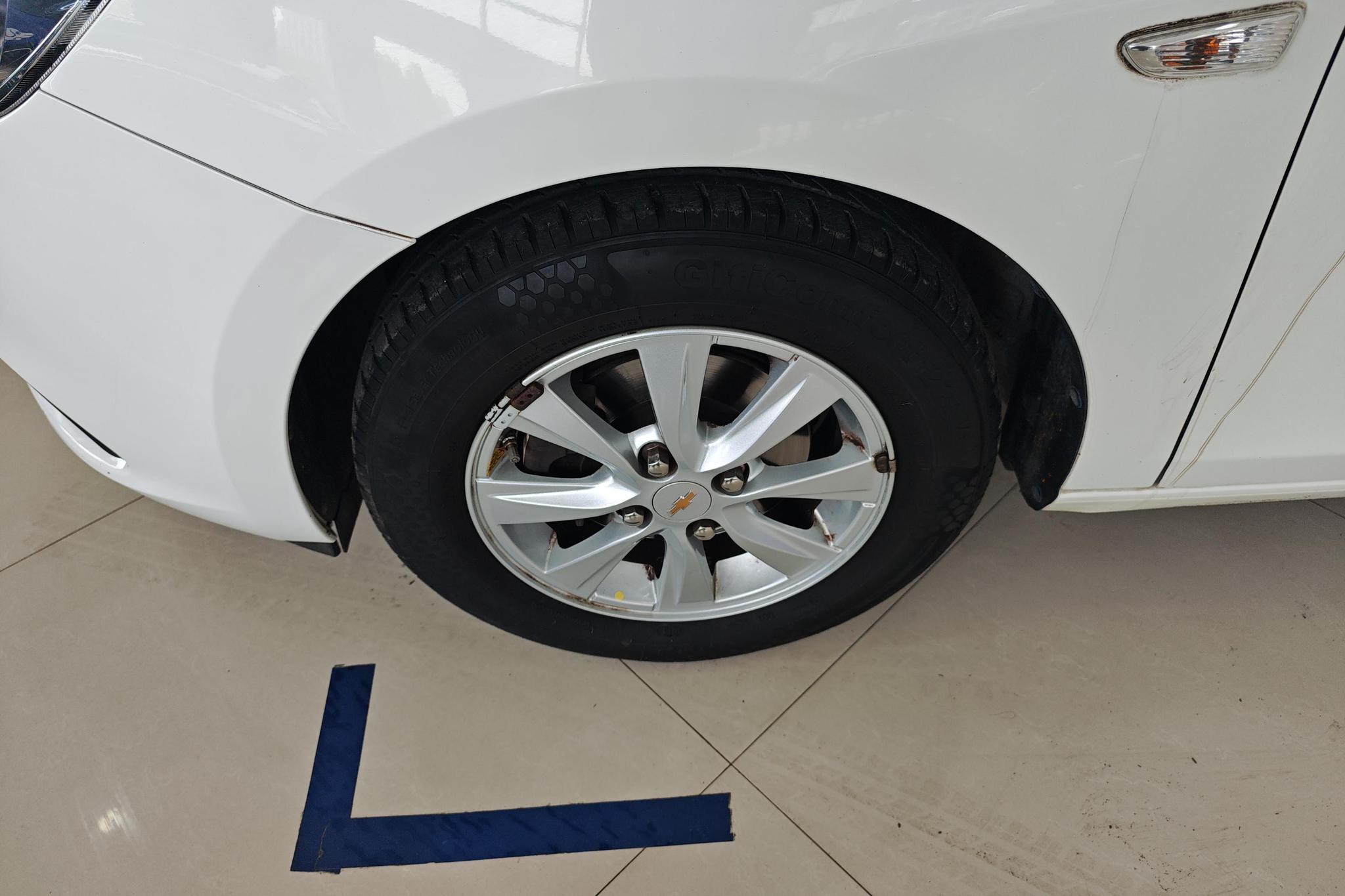 Chevrolet Sail 2018 3 1.3L AMT