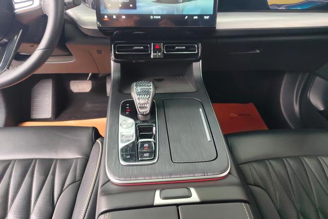 Trumpchi GS8 2022 2.0 TGDI 2 WD 6 — фото 14