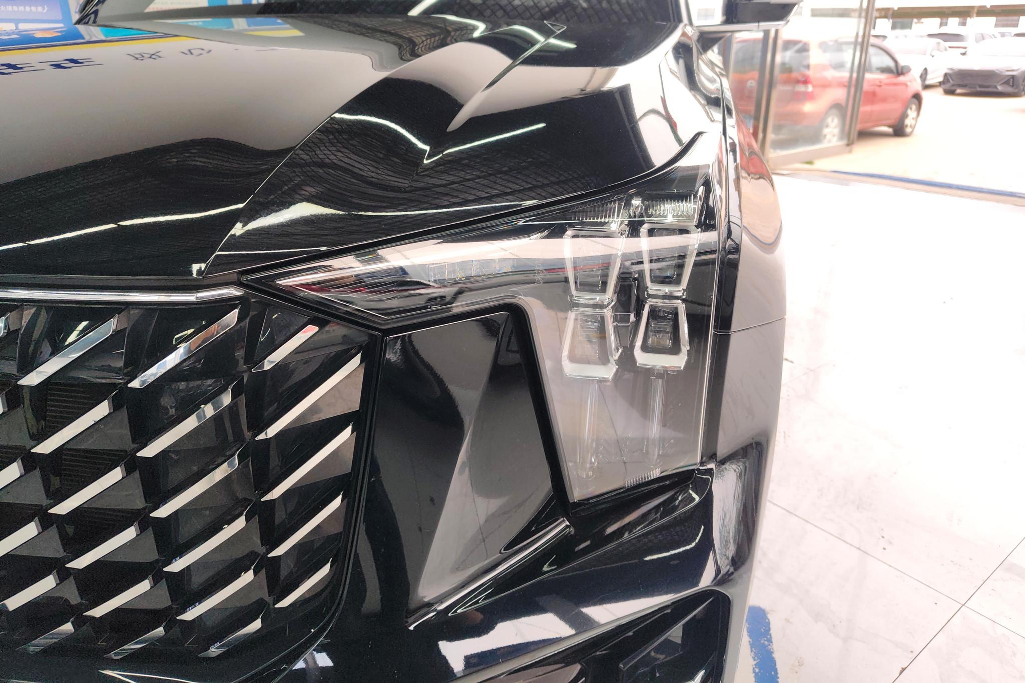 GAC GS8 2022 2.0TGDI Luxury Smart Connect 6 мест