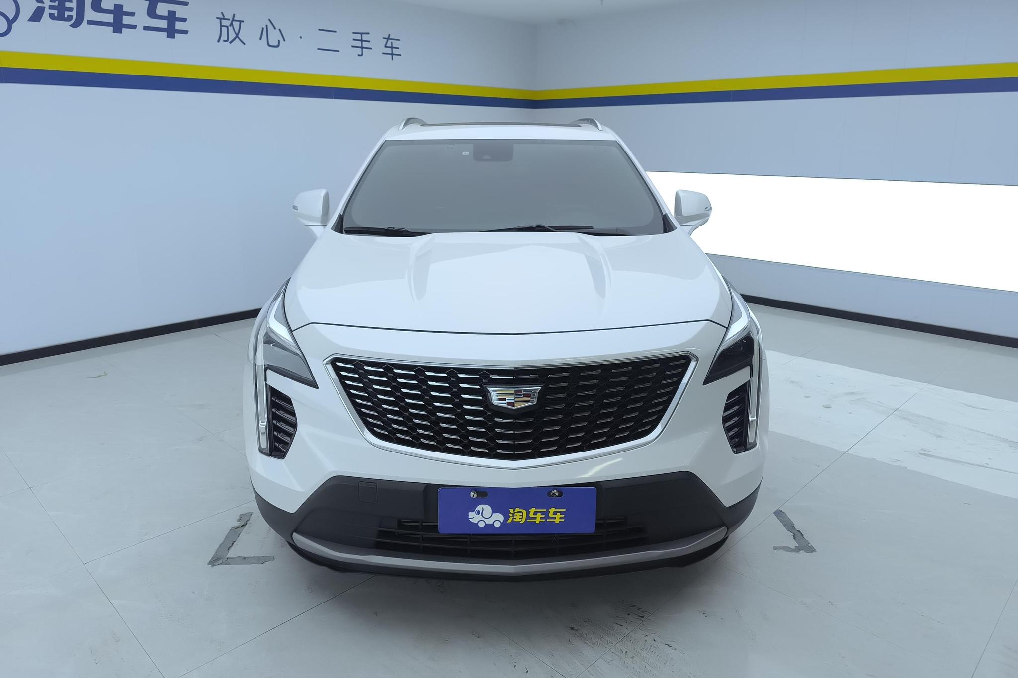 Cadillac XT4 2023 28T Luxury
