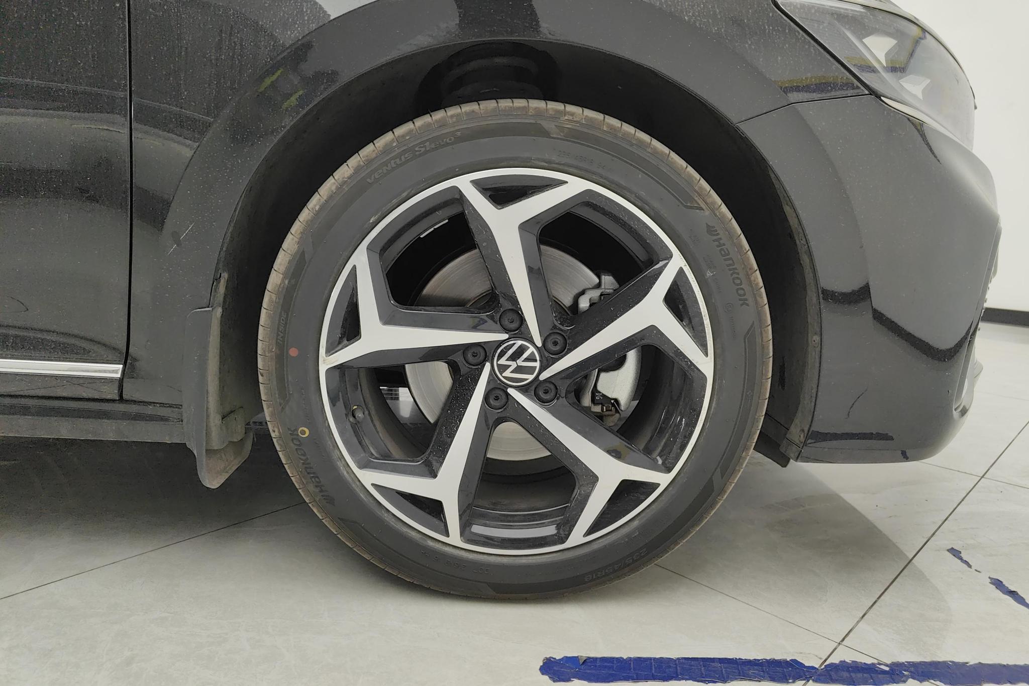 Volkswagen Passat 2024 380TSI