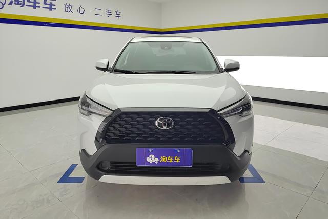 Toyota Corolla Cross 2022 2.0 L — фото 2