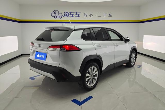 Toyota Corolla Cross 2022 2.0 L — фото 3