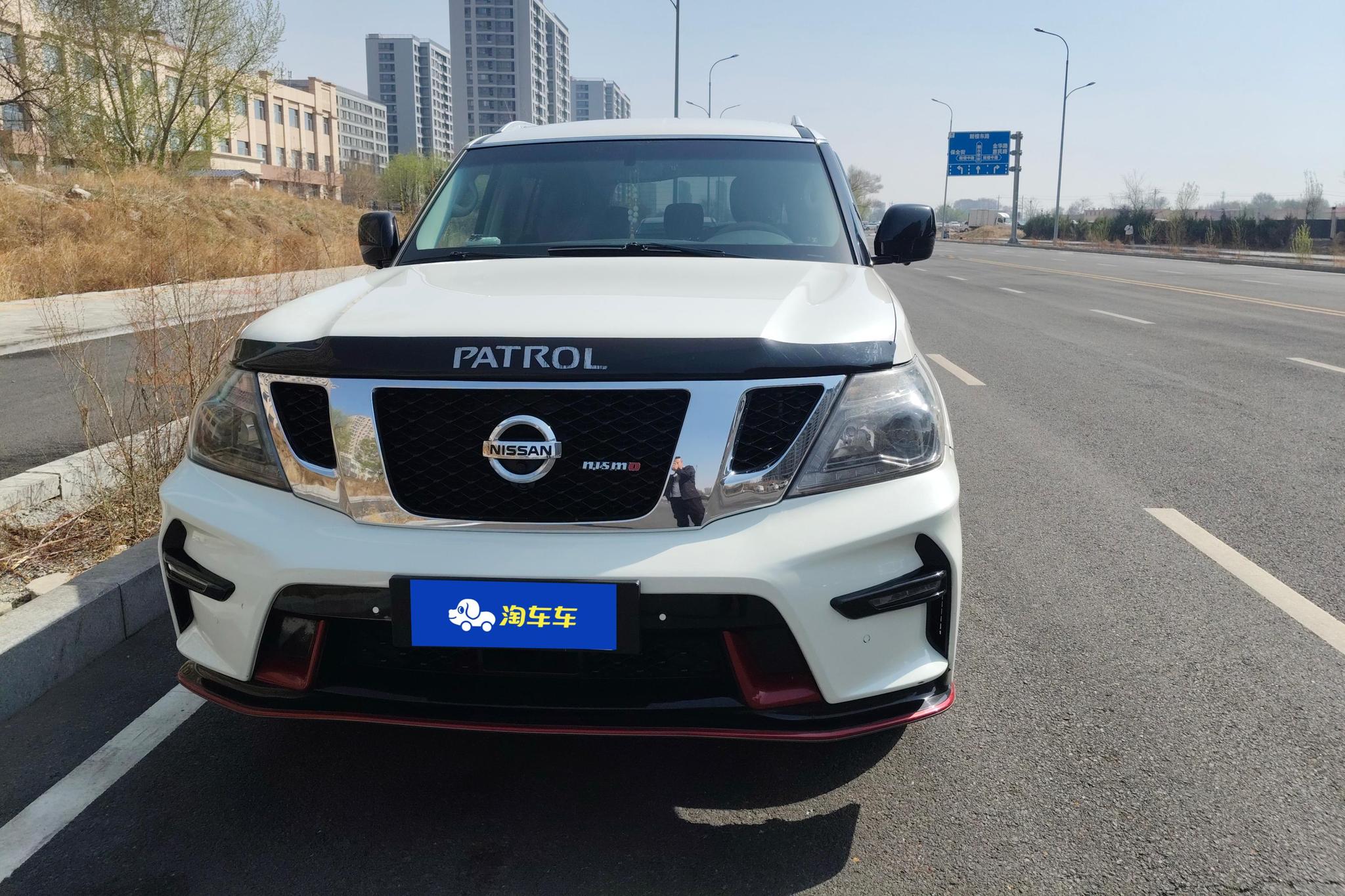 Nissan Patrol 2017 4.0L AT 5 мест
