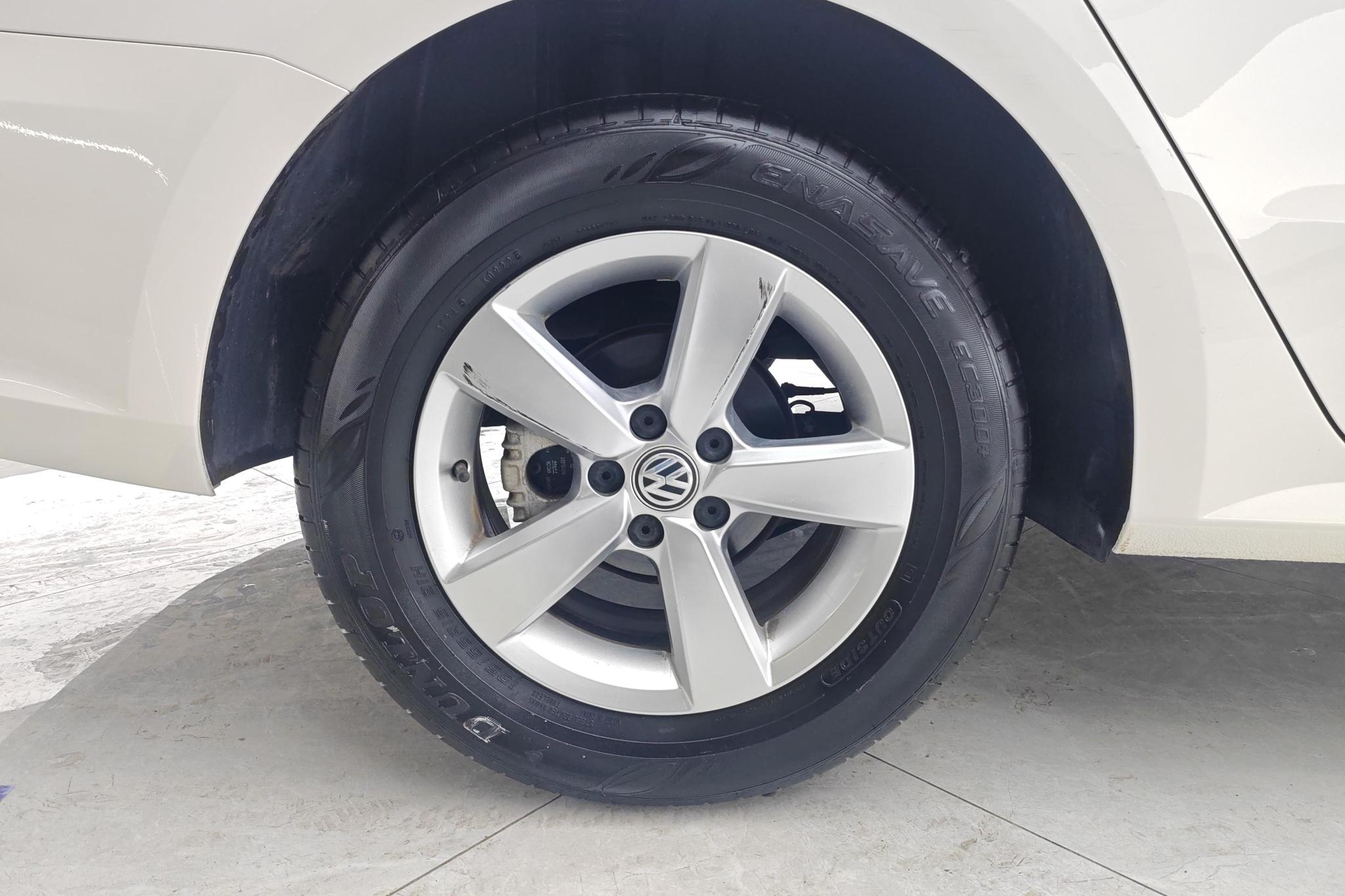 Volkswagen Lavida 2019 1.5L MT VI