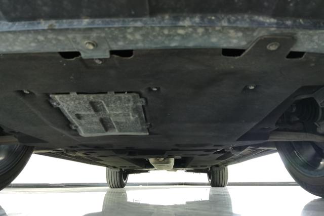 Hongqi HS5 2023 2.0 T 4 WD Pro — фото 9