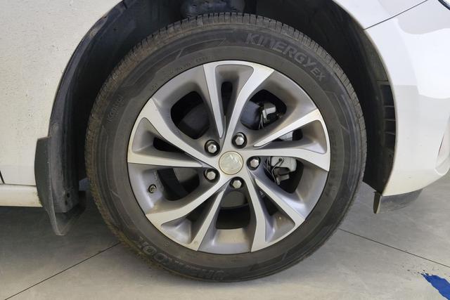 Buick Verano 2023 Pro 533 T — фото 4
