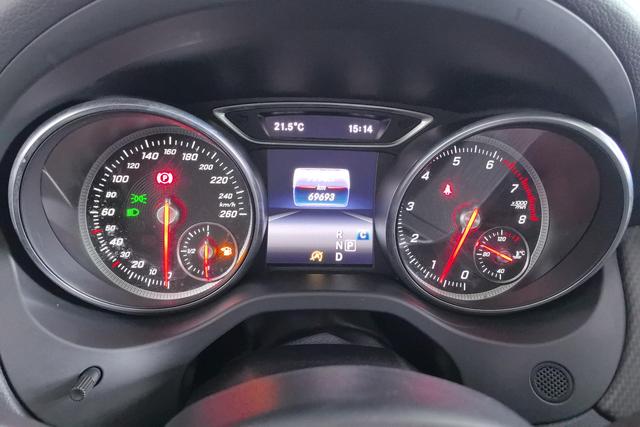 Mercedes-Benz GLA 2017 GLA 220 4 MATIC — фото 15