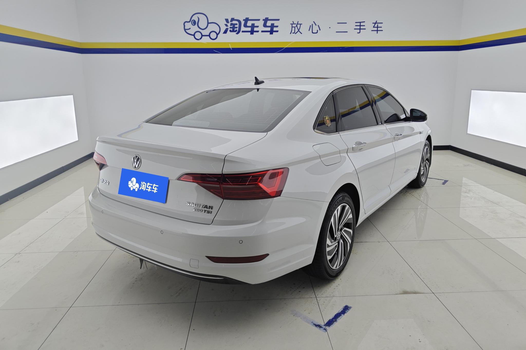 Volkswagen Sagitar 2022 280TSI DSG
