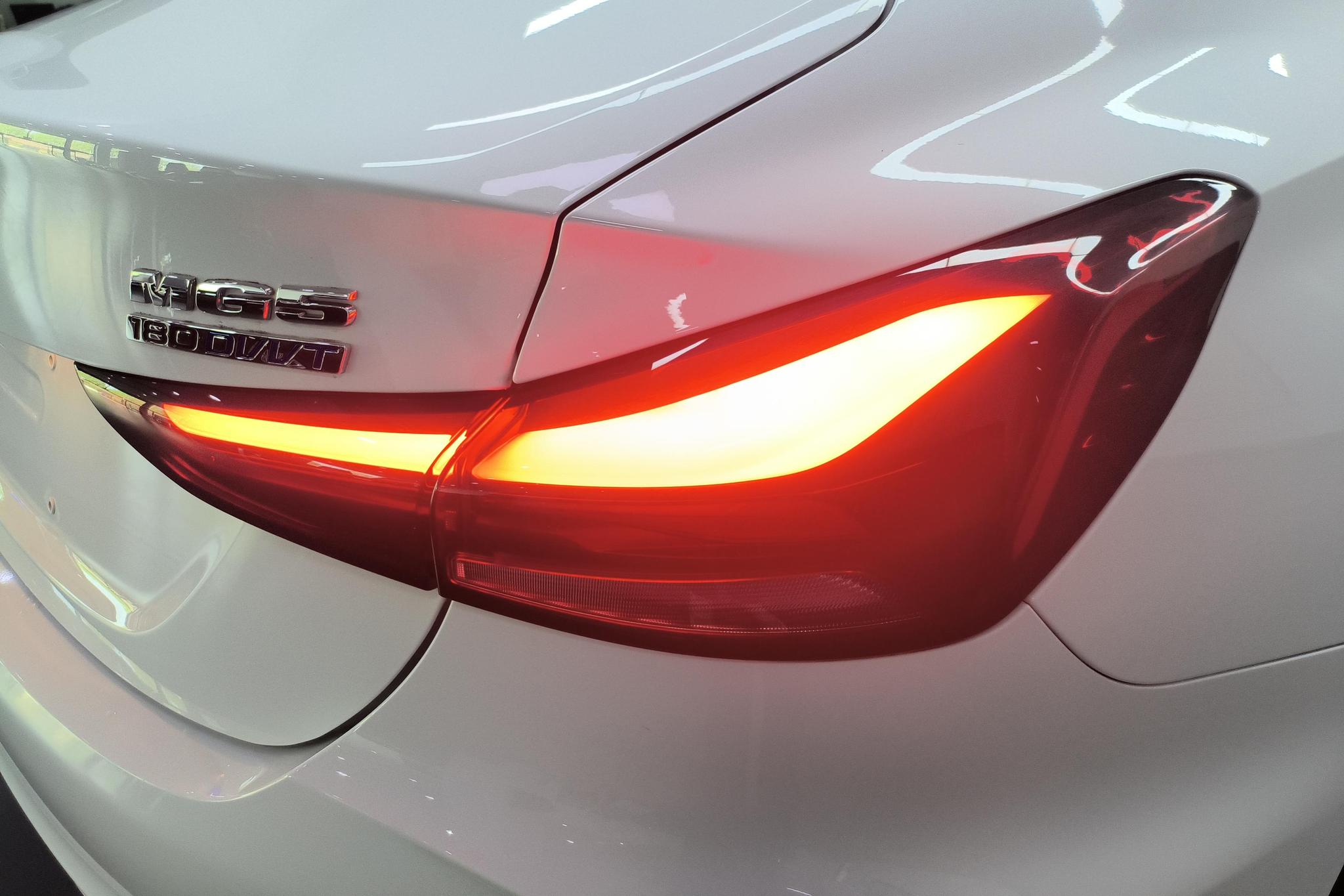 MG 5 2025 180DVVT
