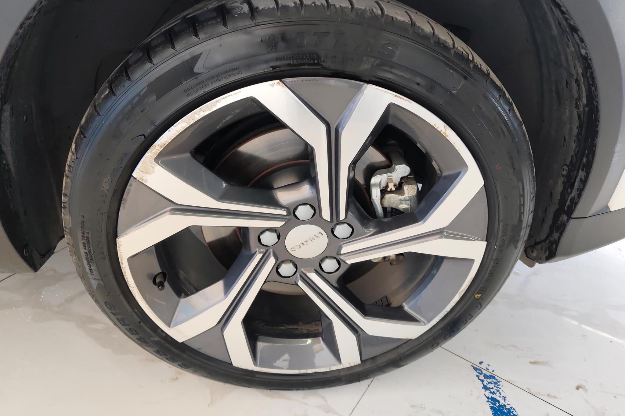 Lynk & Co 06 2023 Remix 1.5T Halo