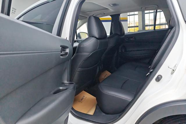 Toyota Corolla Cross 2022 2.0 L — фото 16