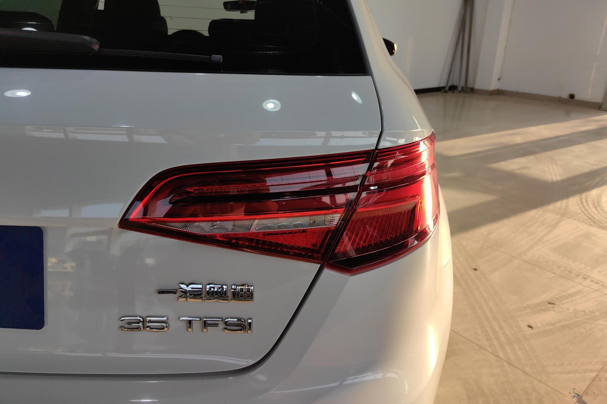 Audi A3 2018 30 Sportback 35 TFSI