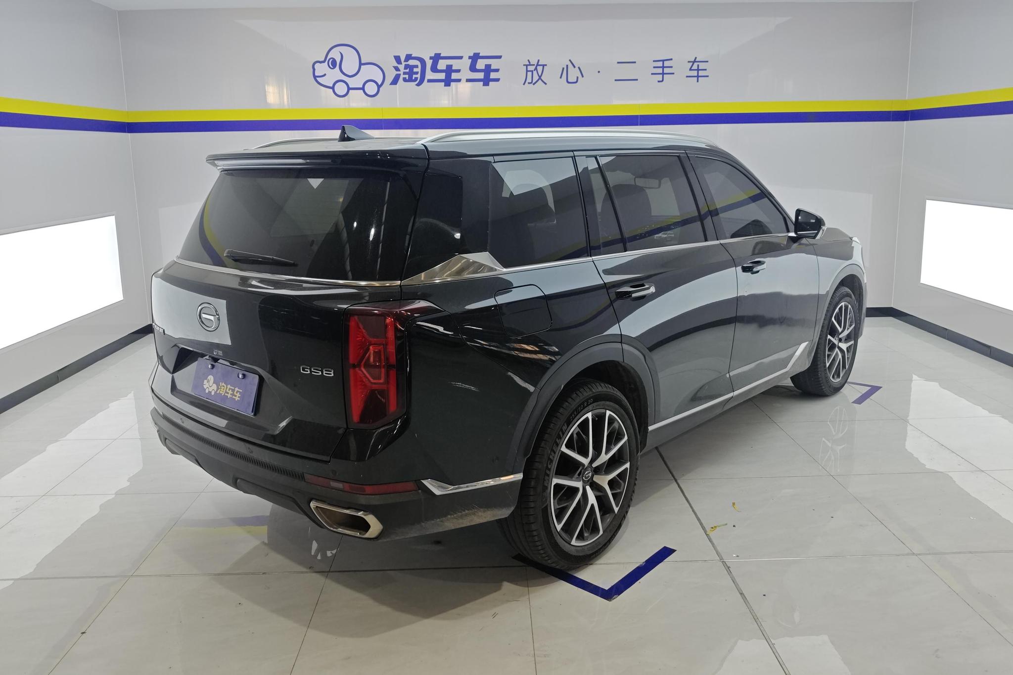 GAC GS8 2022 2.0TGDI Luxury 7 мест