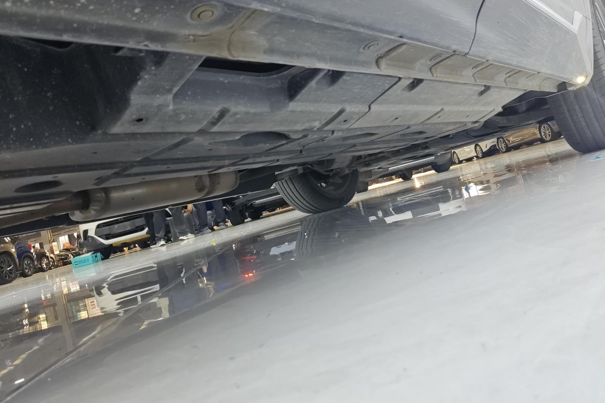 GAC GS8 2022 2.0TGDI Luxury 7 мест