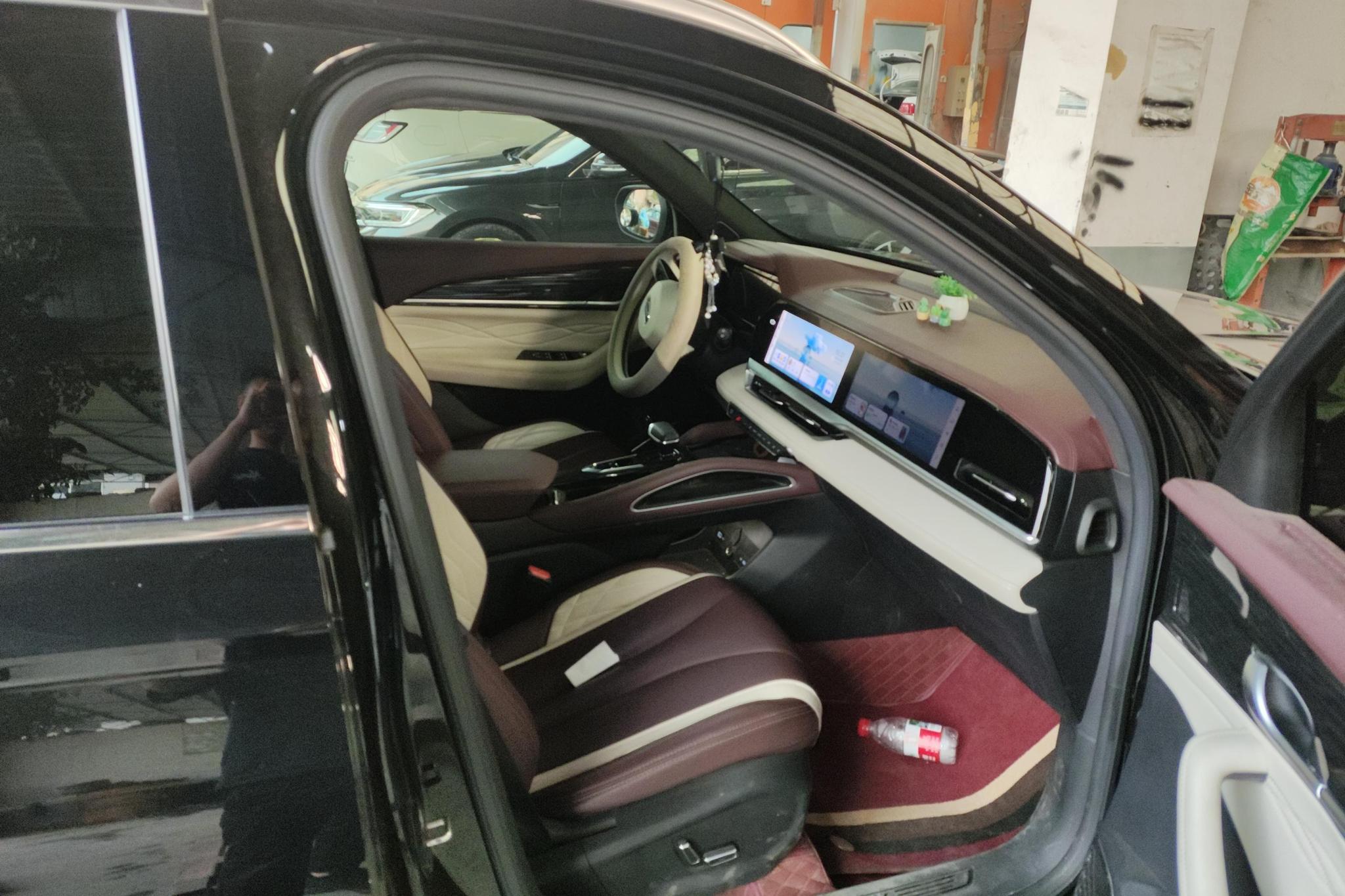 Geely Monjaro L 2024 2.0TD AT
