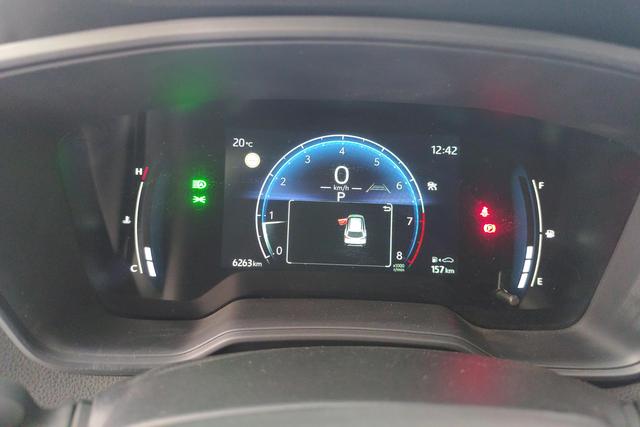 Toyota Corolla Cross 2024 2.0 L CVT — фото 14