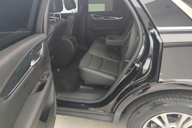 Cadillac XT5 2022 2.0 T 2 WDLuxury — фото 16