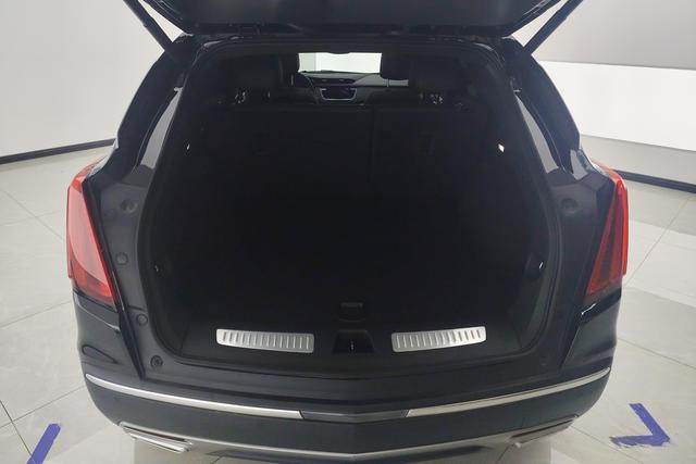 Cadillac XT5 2022 2.0 T 2 WDLuxury — фото 17
