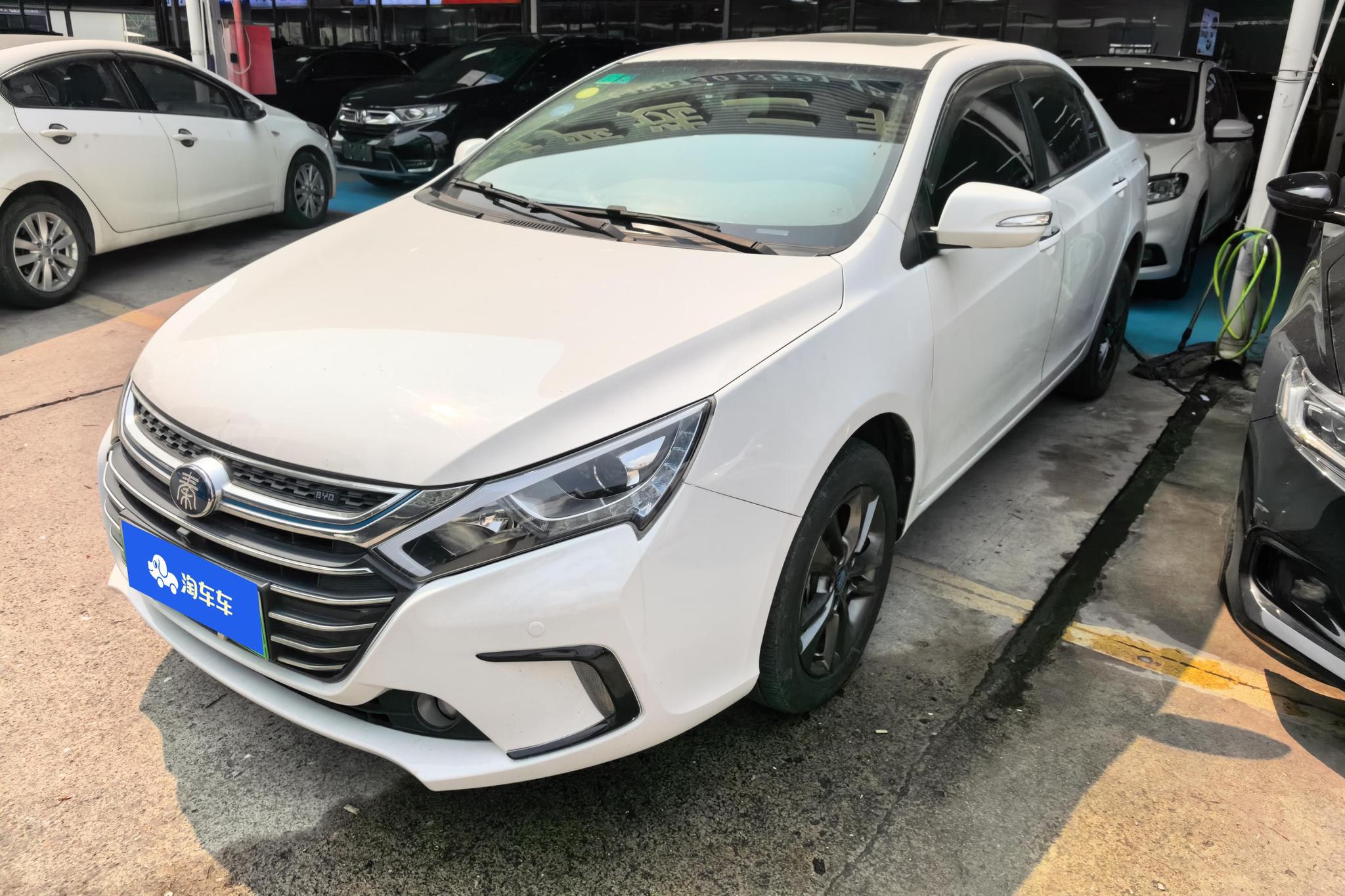 BYD DM