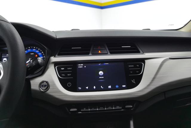Geely X3 2019 1.5 L MT — фото 12