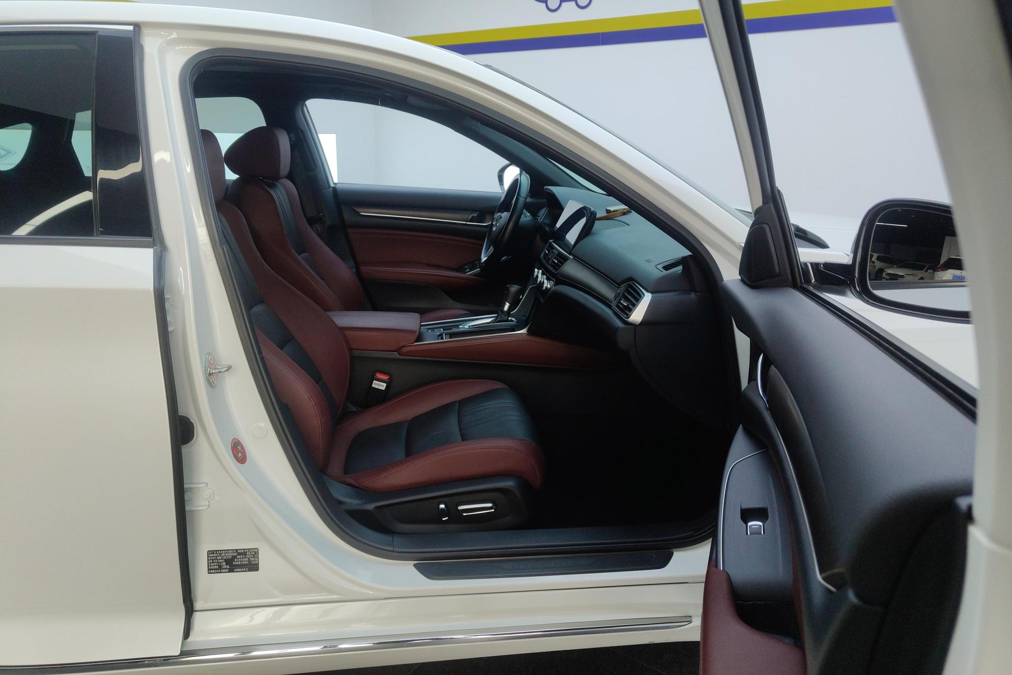 Honda Inspire 2022 260TURBO