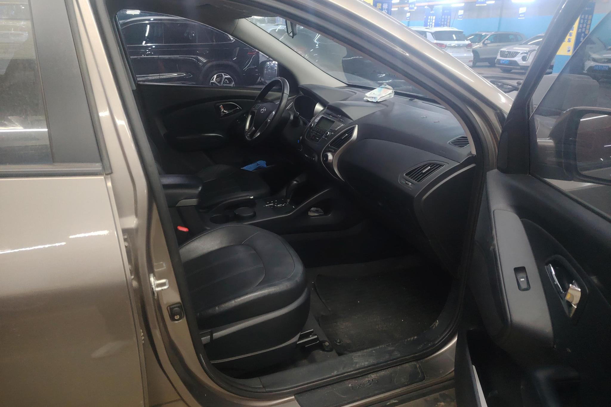 Hyundai ix35 2010 2.4L AT Luxury GLS