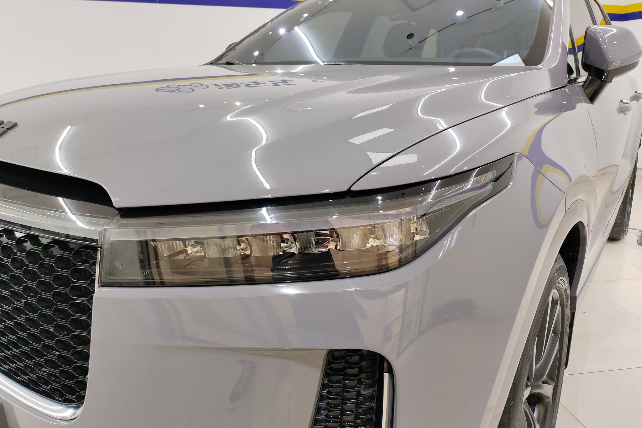 Li Auto ONE 2020 6 мест