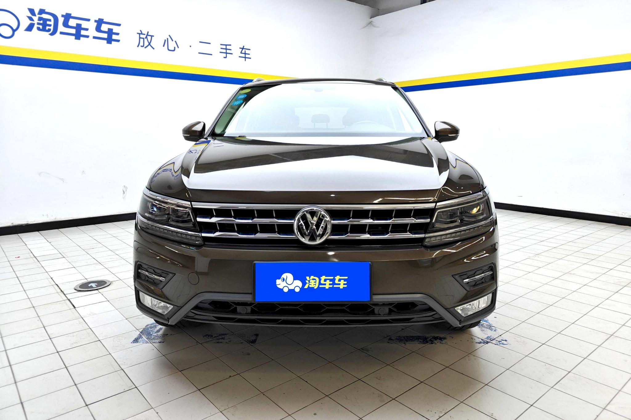 Volkswagen Tiguan L L 2017 330TSI AT Flagship