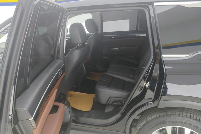 Trumpchi GS8 2017 320 T 4 WD 7 — фото 15