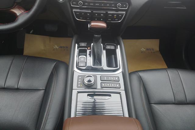 Trumpchi GS8 2017 320 T 4 WD 7 — фото 14