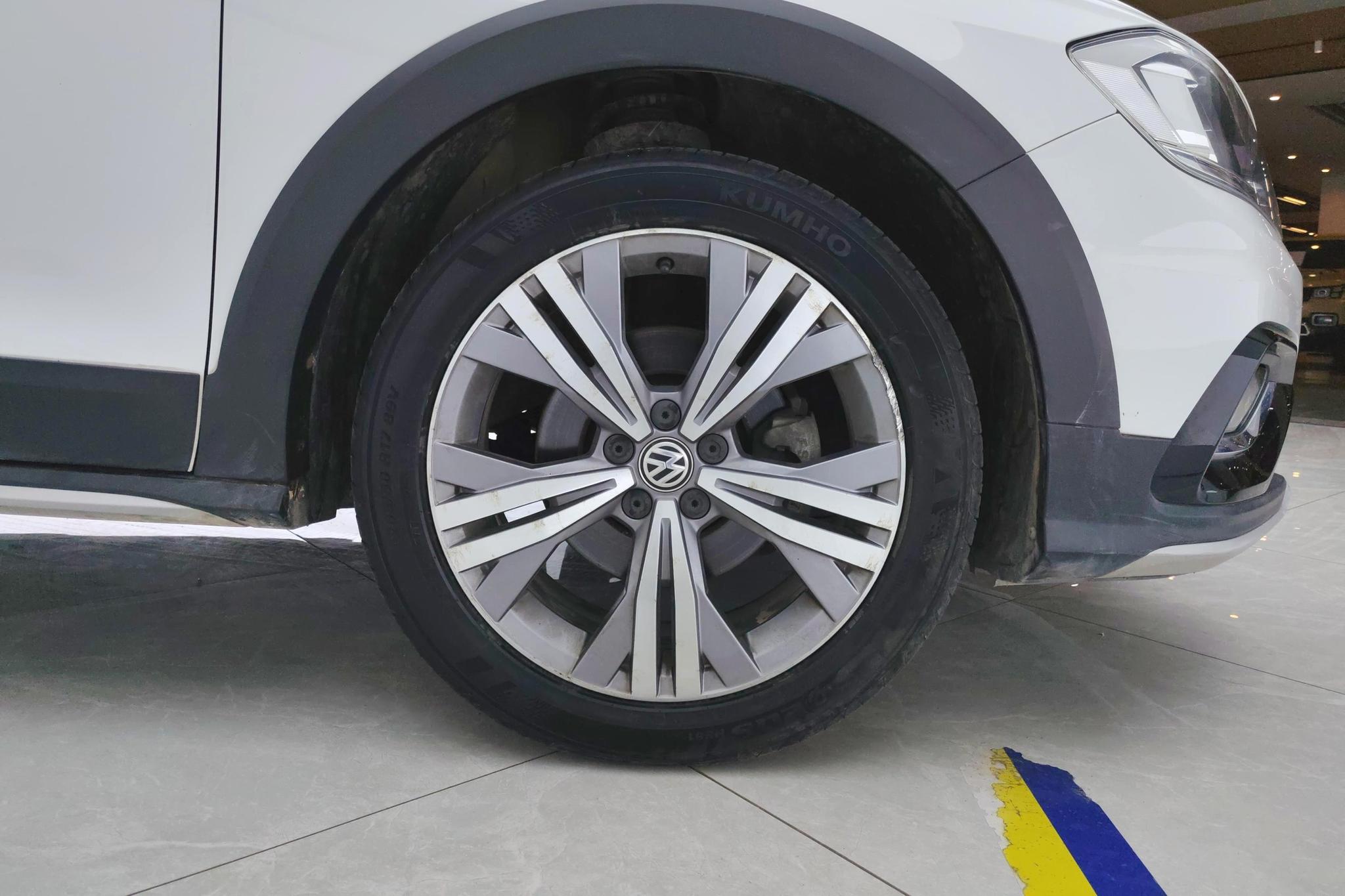 Volkswagen C-Trek 2020 1.5L AT Comfort