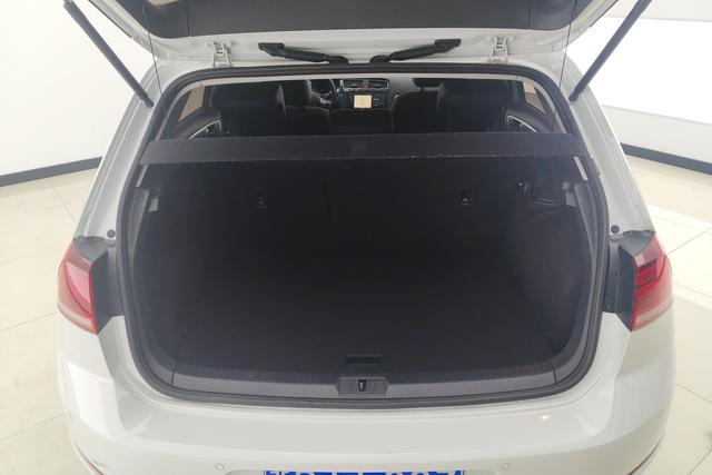 Volkswagen Golf 2020 280 TSI DSGComfort — фото 17