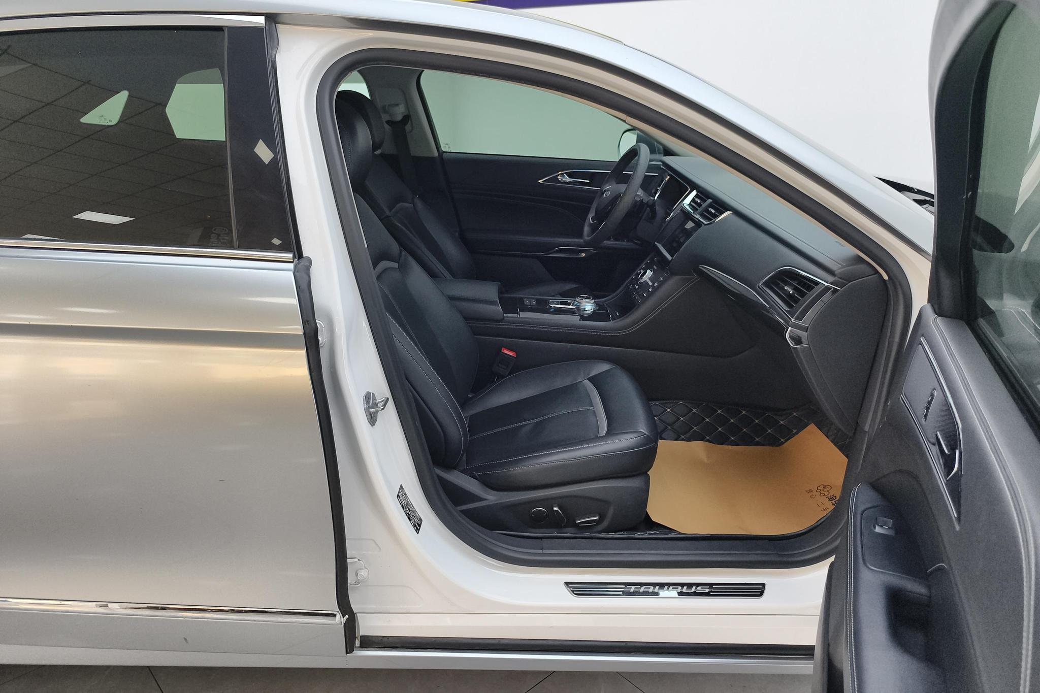 Ford Taurus 2018 EcoBoost 245 V
