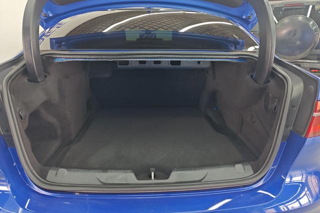 Jaguar XEL 2020 2.0 T 200 PS S — фото 17