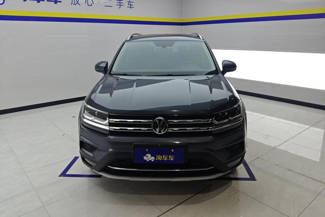 Volkswagen Tharu 2019 330 TSI 4 WD VI — фото 2