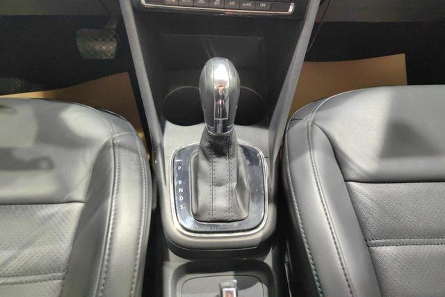 Volkswagen Polo 2016 1.6 L ATLuxury — фото 15