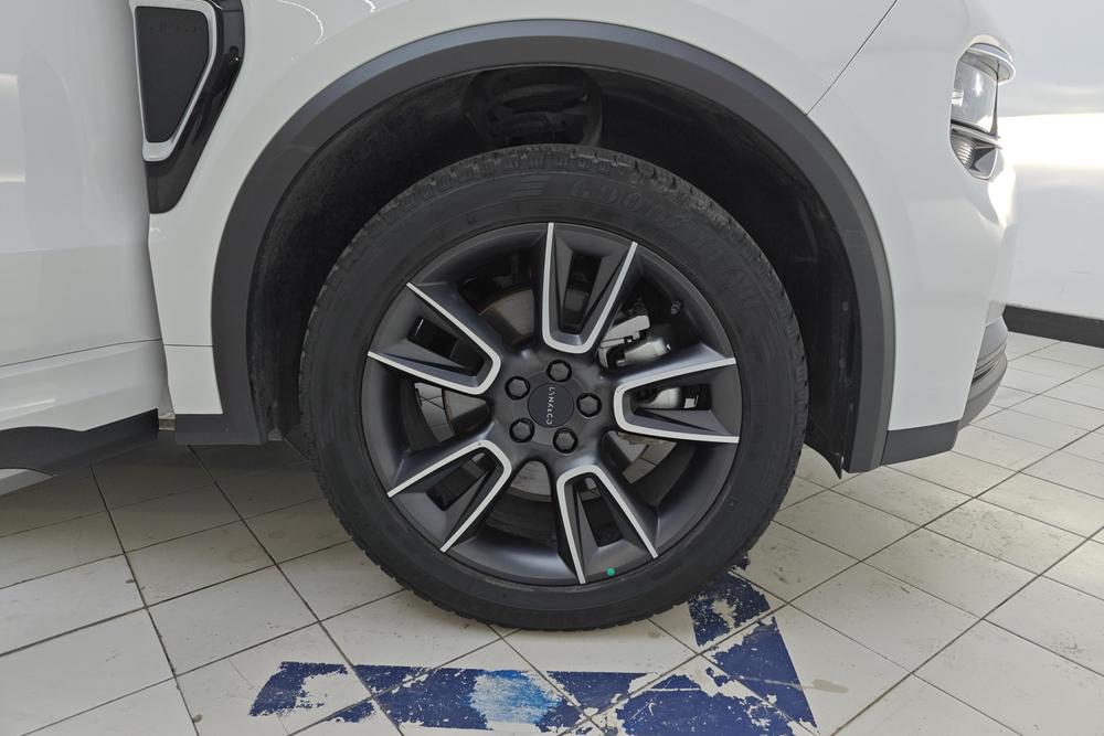Lynk & Co 01, фото 9