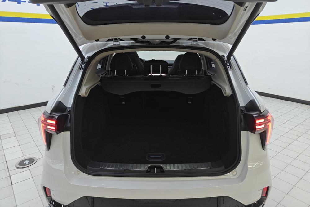 Lynk & Co 01, фото 17