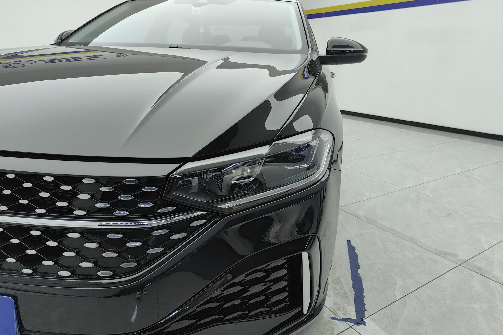 Volkswagen Lavida 2023 300TSI DSG