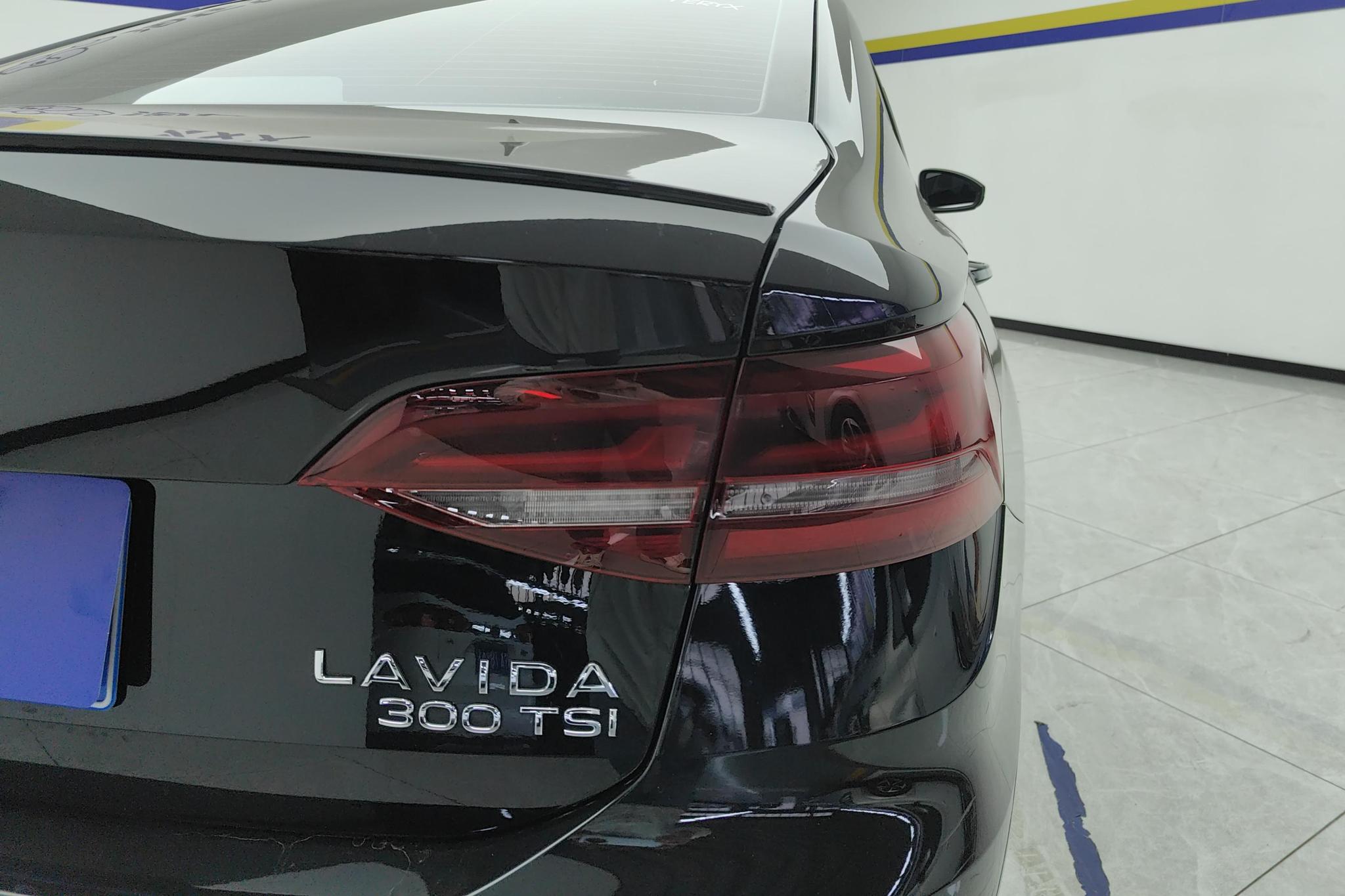 Volkswagen Lavida 2023 300TSI DSG