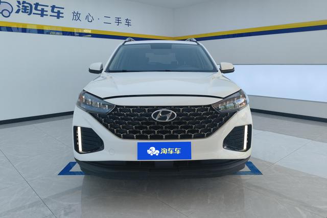Hyundai ix35 2021 2.0 L AT 2 WD GLS — фото 2