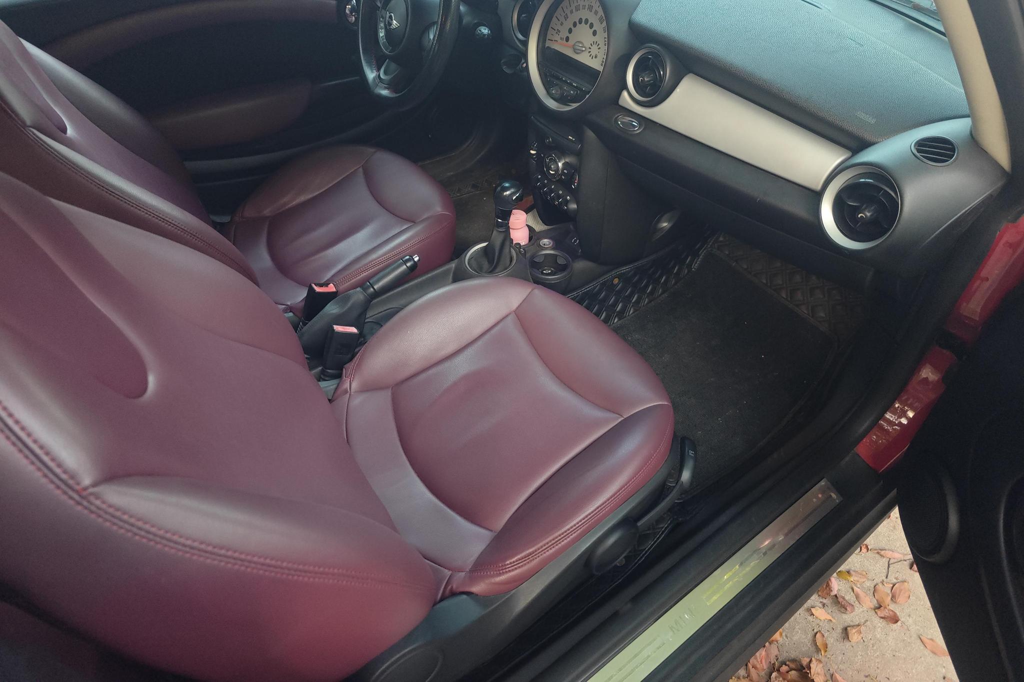 Mini Mini 2011 1.6L ONE