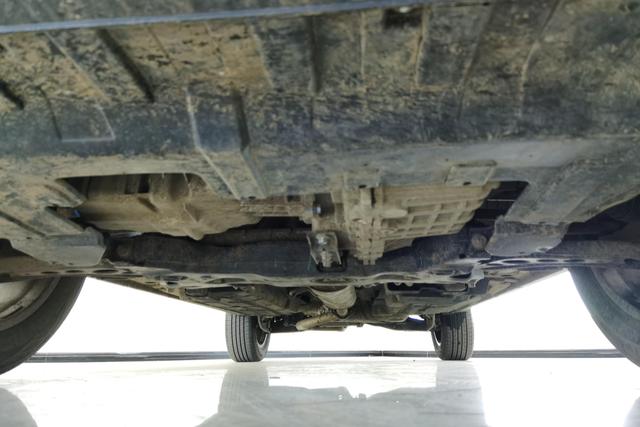 BAIC BJ30 2024 1.5 T DHT 4 WD — фото 10