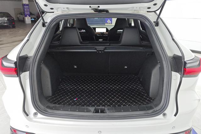 Changan Auchan X5 2022 1.5 T DCT — фото 16
