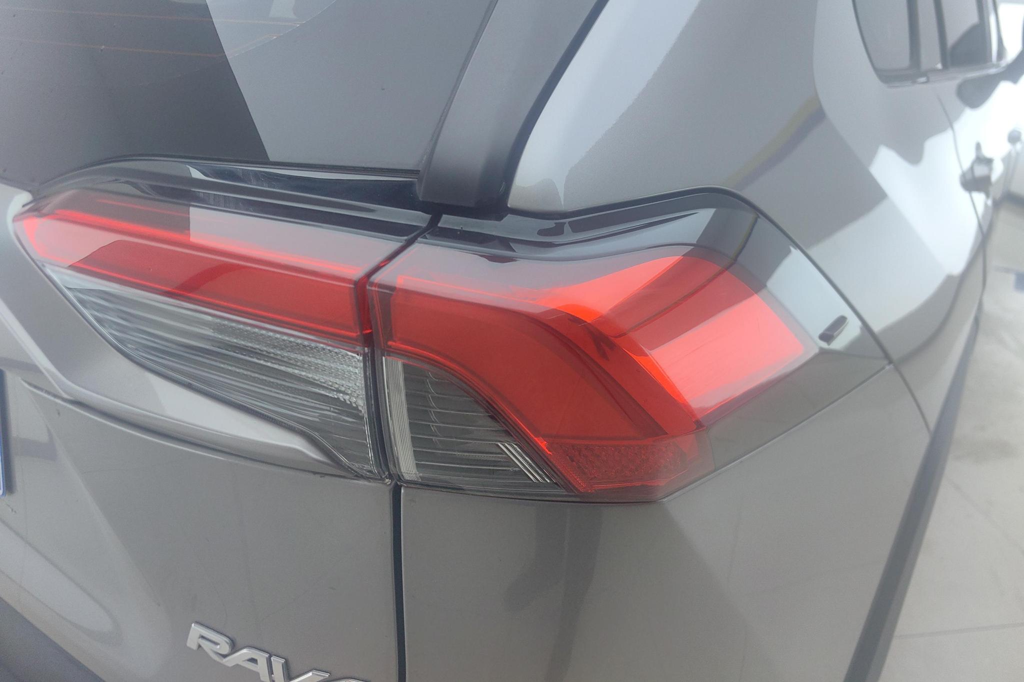 Toyota RAV4 2021 2.0L CVT