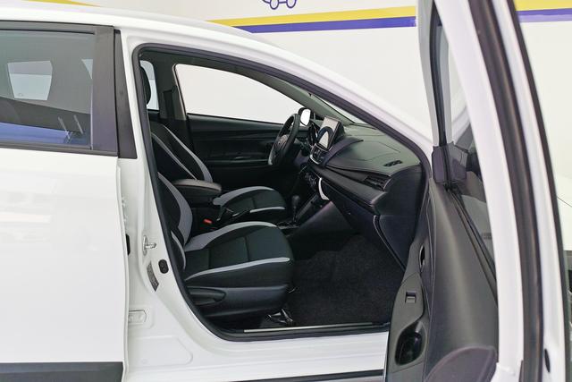 Toyota YARIS L 2020 X 1.5 L CVT — фото 17