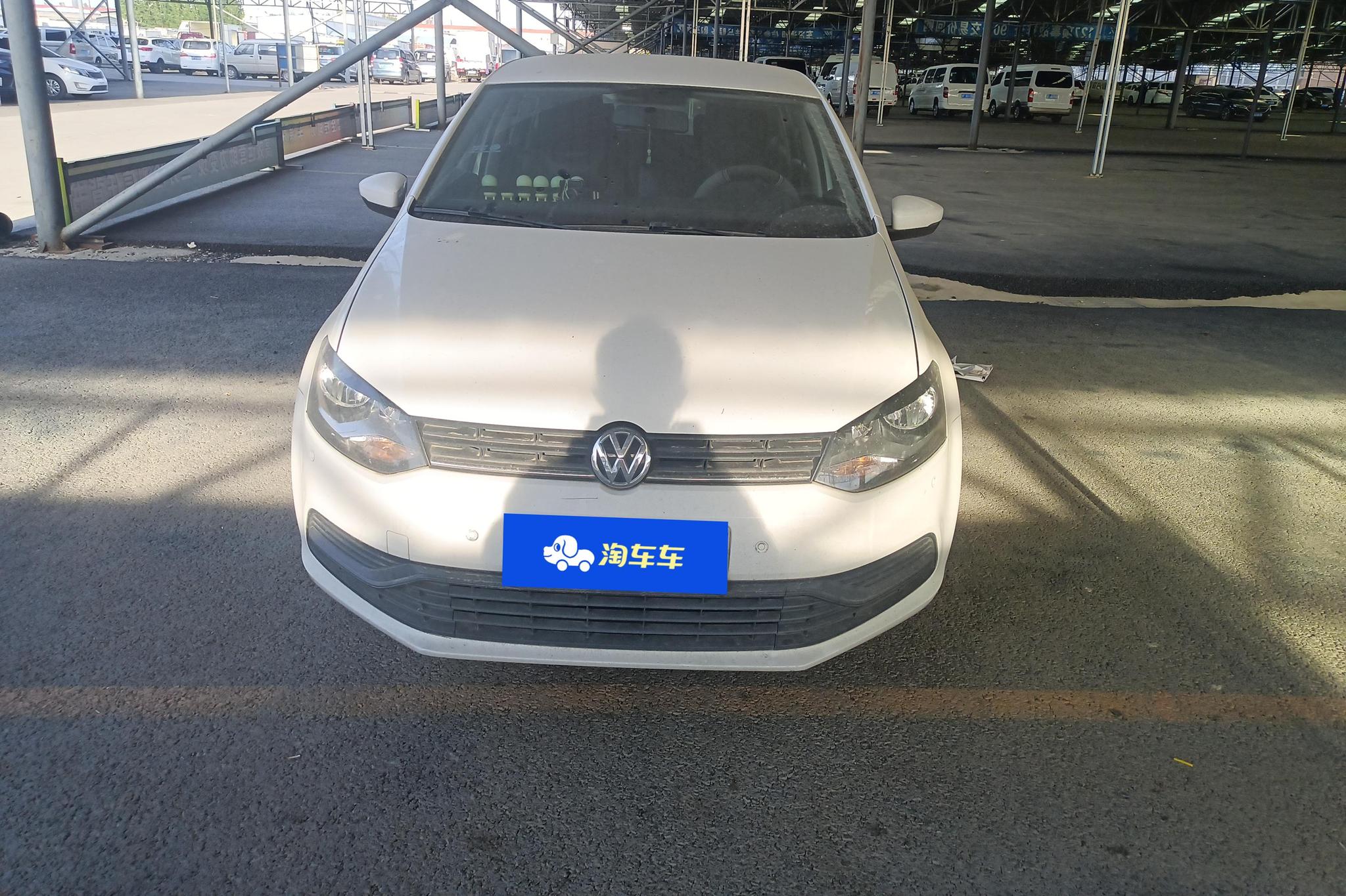 Volkswagen Polo 2018 1.5L MT