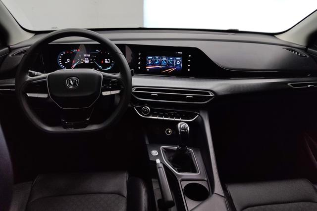 Changan Eado 2022 PLUS 1.6 L GDI MTElite — фото 12