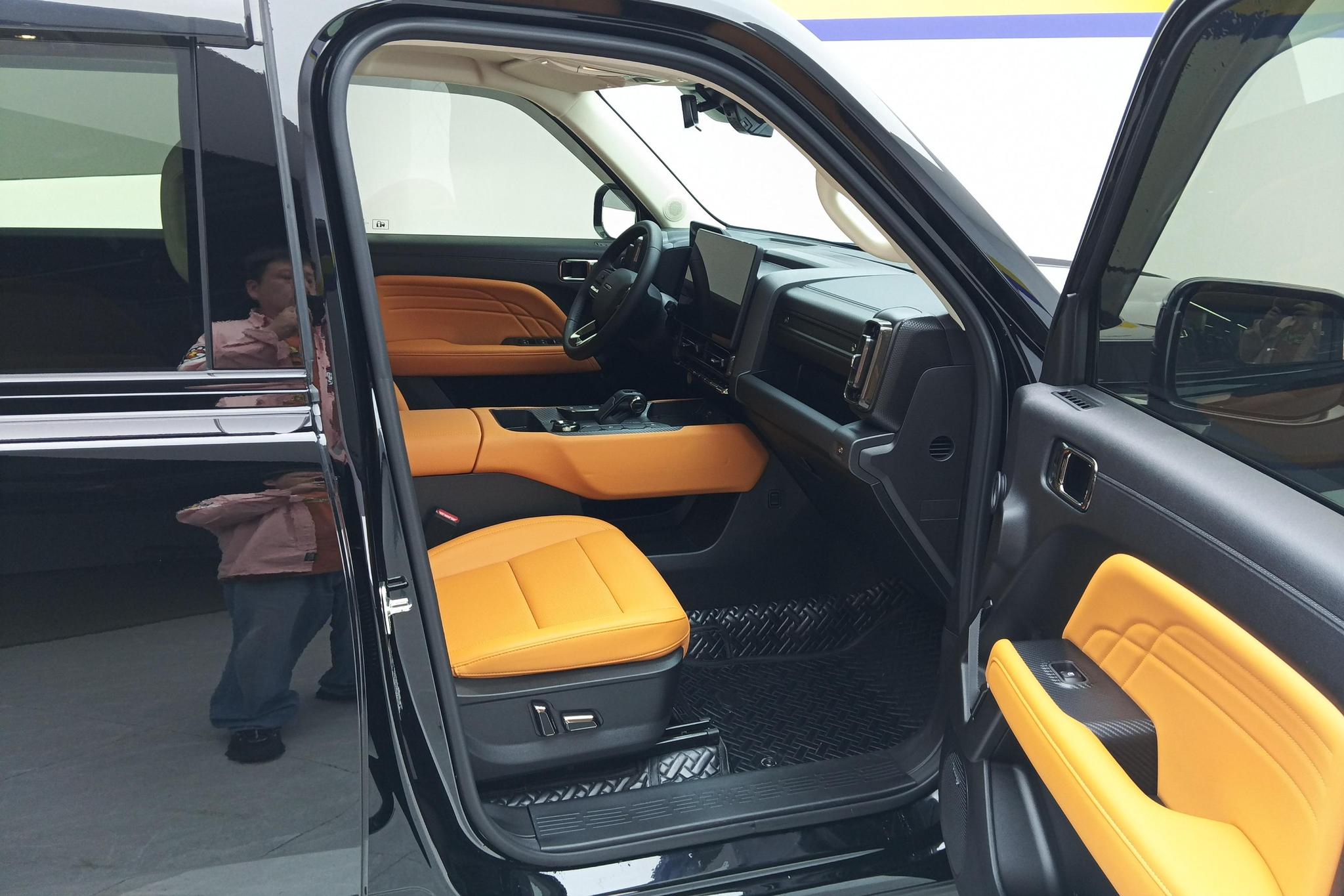 Haval Menglong (Raptor) PHEV 2024 1.5T Hi4 102 Pro